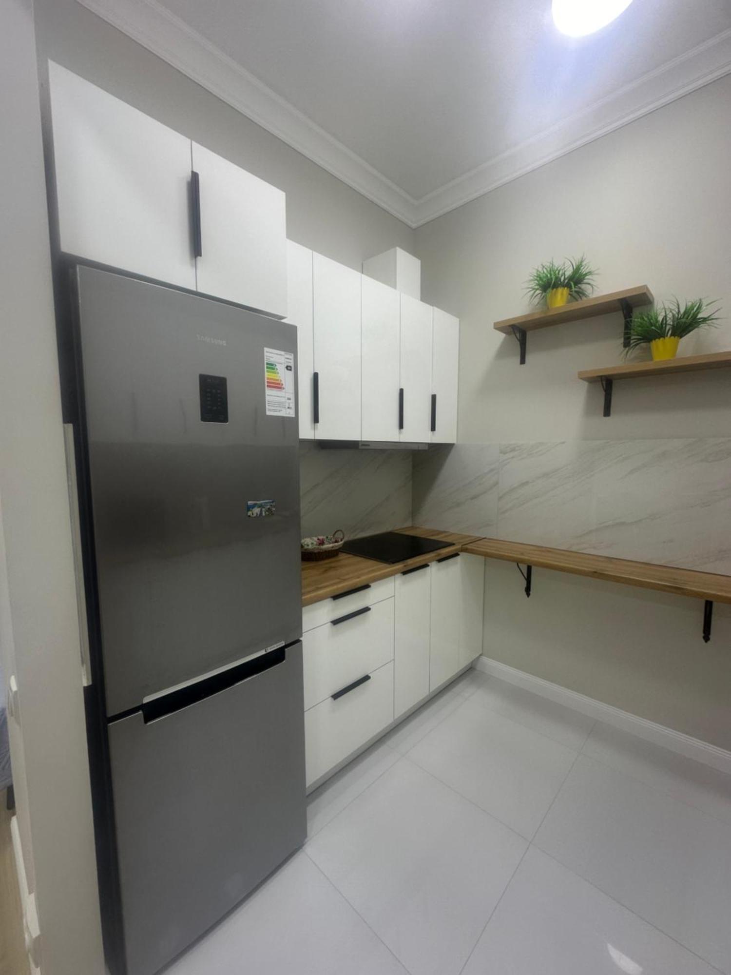 Comfortable Apartment In Central Of Almatý Exterior foto